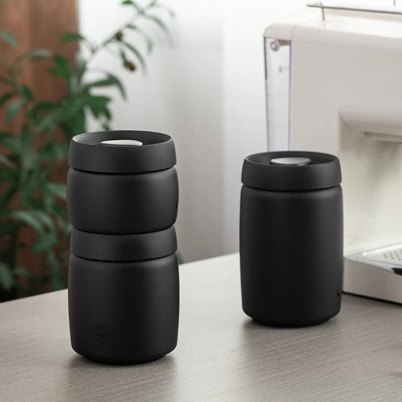 PremiumSeal® – Stainless Steel Vacuum Coffee Canister - Vista 3 del producto